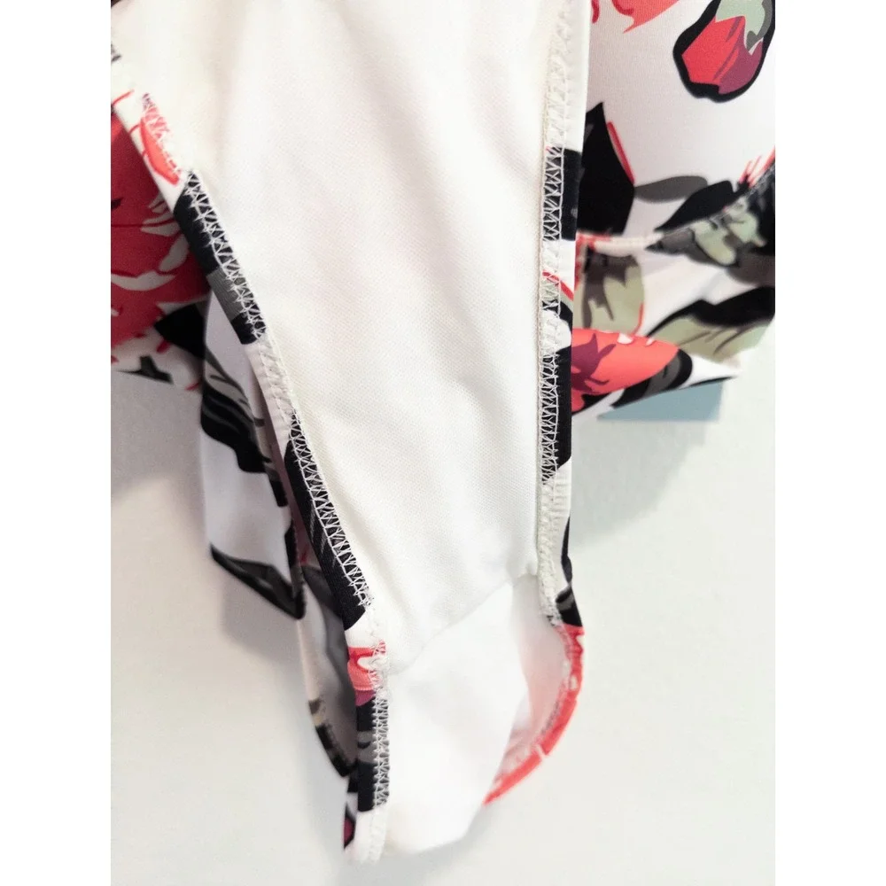 NWT Cupshe One Piece Swimsuit Women L Retro Romantic Pinup Girl Floral Swimwear